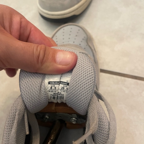 2012 Nike Renzo 2 Mens 8.5 Skateboard Low Suede Leather Gray Black - Picture 6 of 12